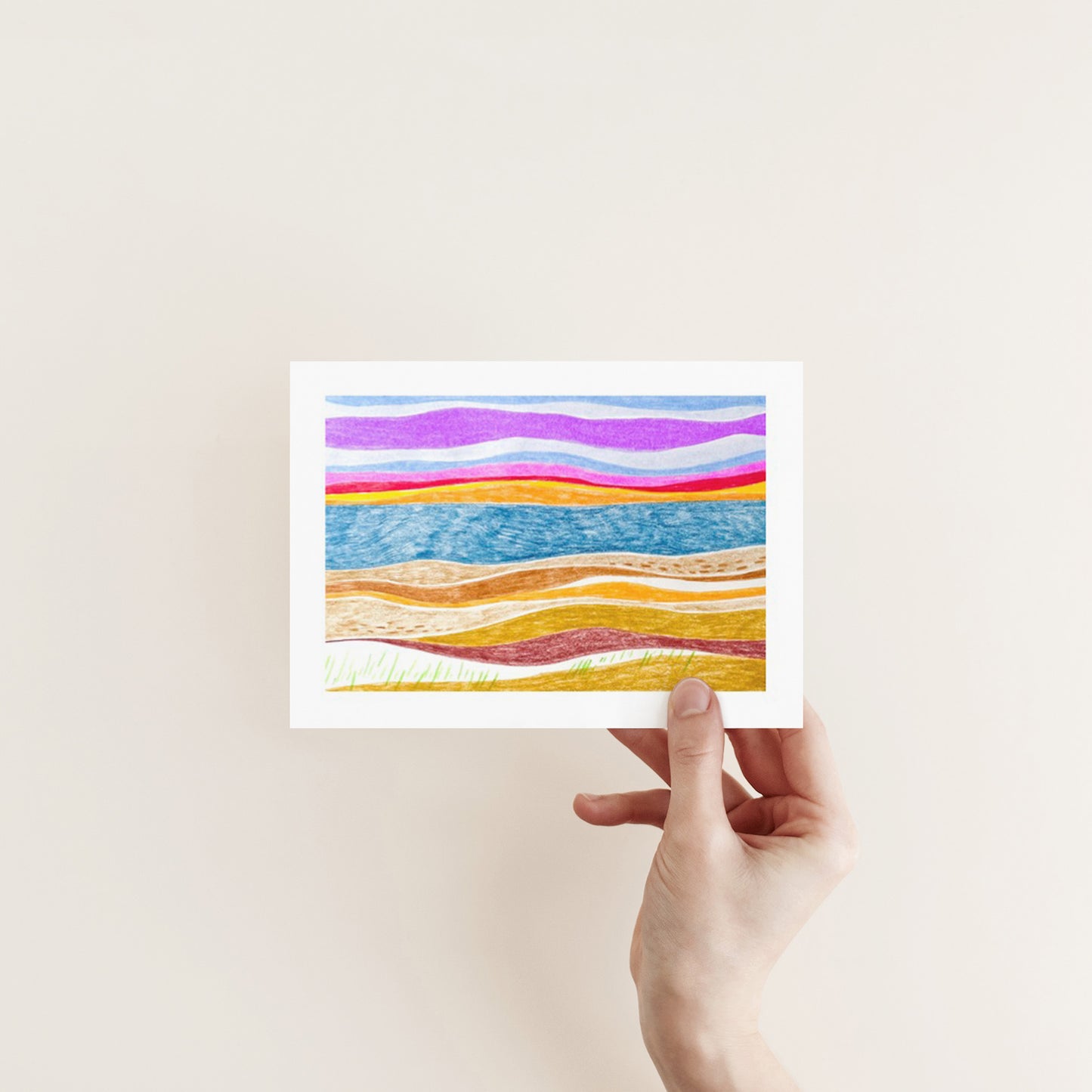 Parce qu'on a hâte d'y retourner et de s'y refaire de nouveaux souvenirs, Old Orchard Beach dans le Maine est un de nos endroits fétiches! Plus spécialement, lorsqu'il est possible d'être sur le bord de la plage à 5h du matin pour y capter les premières lueurs de soleil, moment magique assuré! Format  5" x 7" qui peut s'agencer sans aucun doute à votre mur de photos. L'affichette Old Orchard est illustrée par Marilyn B. Lachance, co-propriétaire de la boutique Article 721 et imprimée à Québec. 